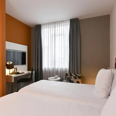 Martin's Dream Hotel