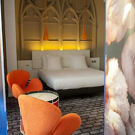 Martin's Dream Hotel