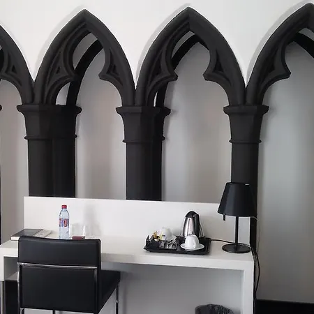 Martin's Dream Hotel Mons